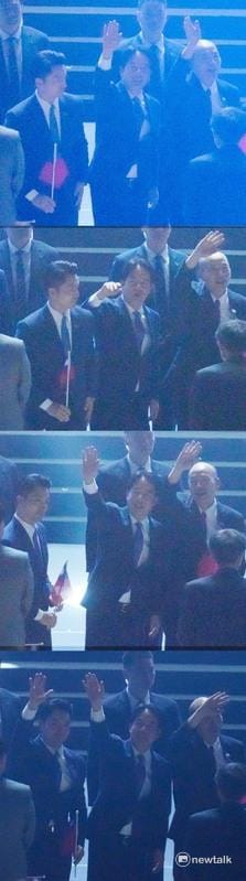 總統賴清德與台北市長蔣萬安在國慶晚會致詞後揮手互動連續畫面。 圖：張良一/攝