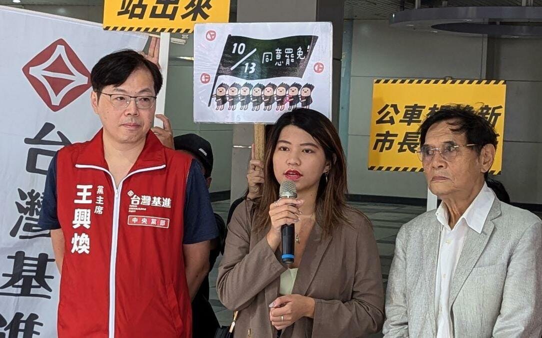 基進、獨盟力挺拆樑團體掃街 籲基隆人罷免失格市長