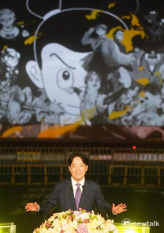 總統賴清德出席2024國慶總統府建築光雕展演「當我們同在一起」點燈儀式。 圖：張良一/攝