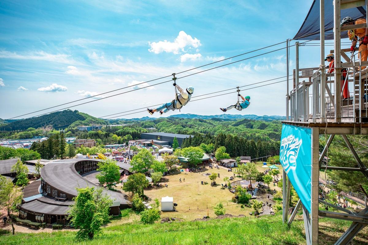 森林空中滑索。 圖/Mobility Resort Motegi