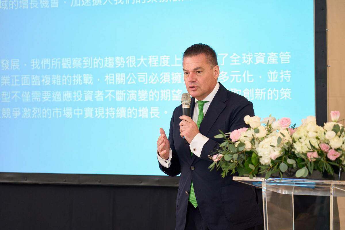 安聯環球投資執行長 Tobias Pross 表示，亞太區一直是安聯環球投資重要增長引擎，而台灣對於安聯環球投資在亞太發展至關重要；回顧台灣及亞太區市場的發展，所觀察到的趨勢很大程度上也反映全球資產管理業的大趨勢。 圖：安聯／提供