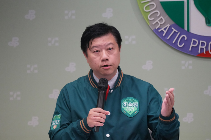 民進黨中國部主任吳峻鋕。 圖：民進黨提供