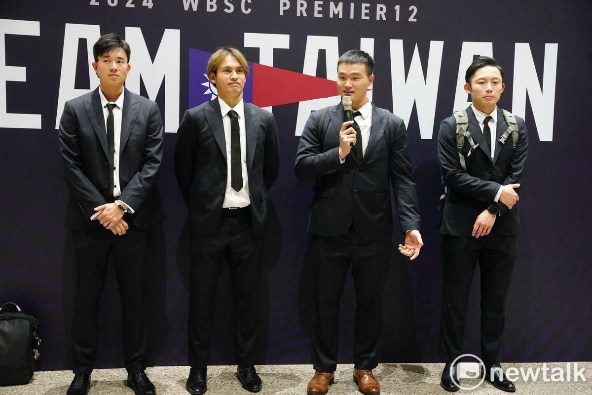 台灣隊當家投手張奕、陳柏清、江國豪和黃子鵬受訪。 圖：張良一/攝