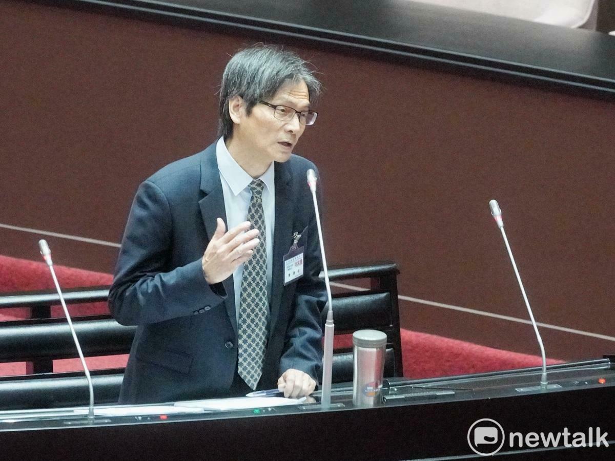 林志潔指出，陳運財（圖）是典型的日本紳士、學者風範，研究認真嚴謹，為人非常溫暖。 圖：張良一/攝（資料照）