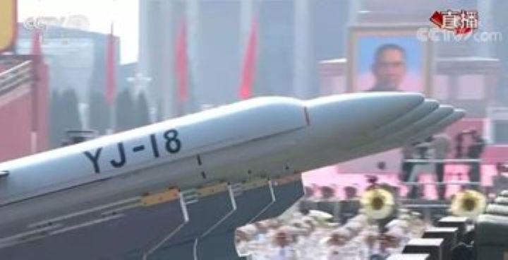 解放軍鷹擊-18，射程約290英里（約467公里），速度更快，以飽和攻擊能力為主。 圖:擷自X帳號@OedoSoldier