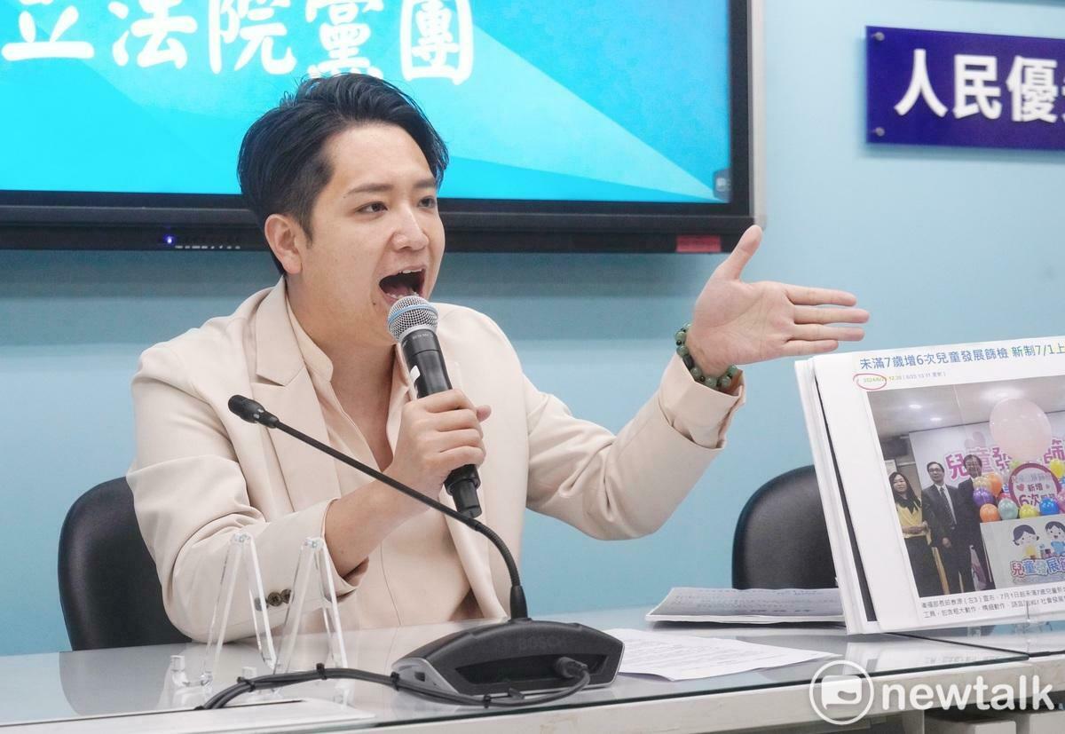 國民黨立委羅廷瑋舉行記者會否認對國健署等官員耍官威。 圖：張良一/攝