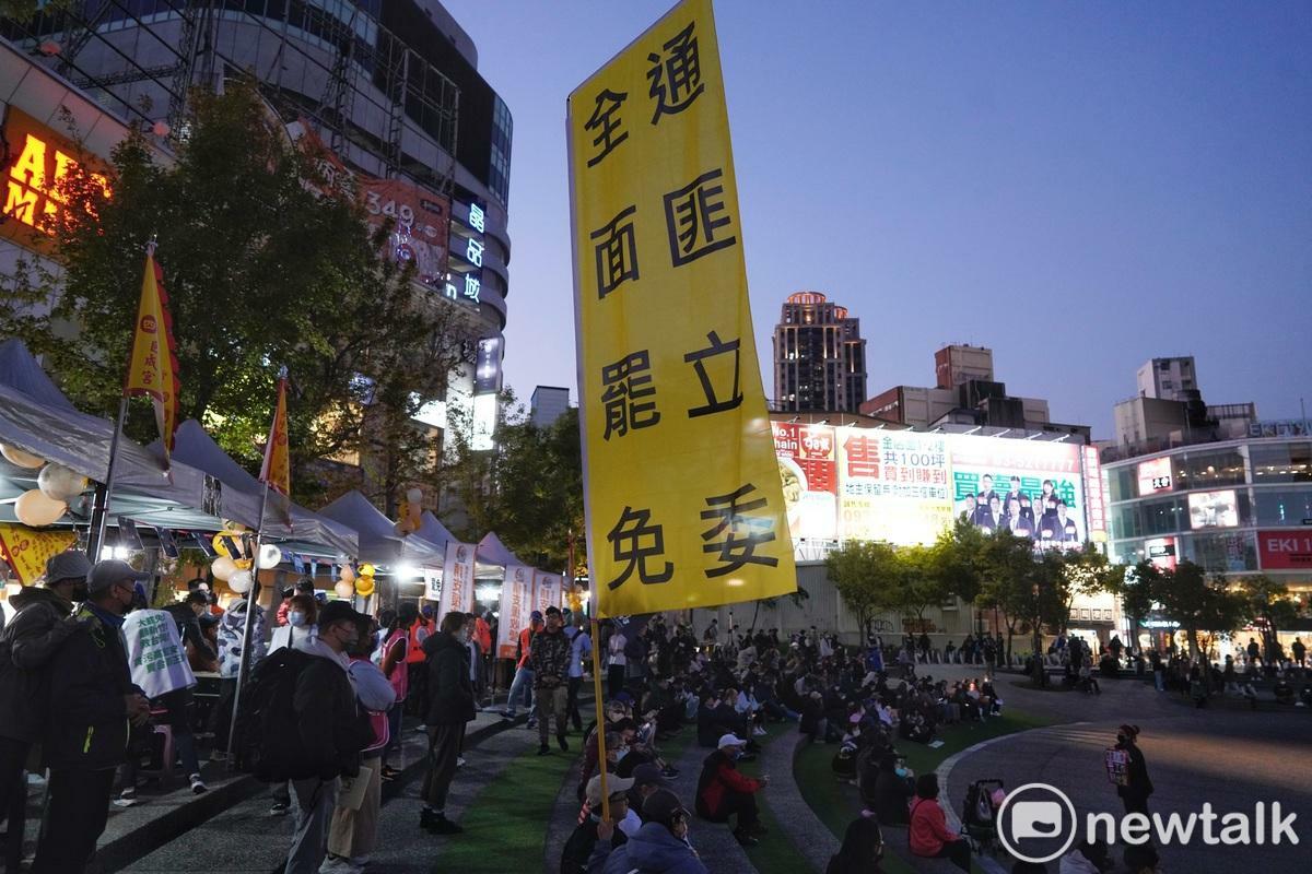 苦苓直言，國民黨真心想提的根本是「反戰公投」，滿腦子都是「投降心態」，根本就可以說是台灣的「境內敵對勢力」，大家就該全力滅了它！ 圖：張良一/攝（資料照）