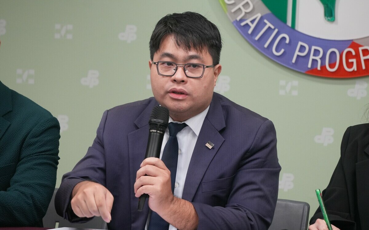 轟王鴻薇法盲瞎挺武統亞亞 律師：罷團、法院雙打臉「臉超腫」