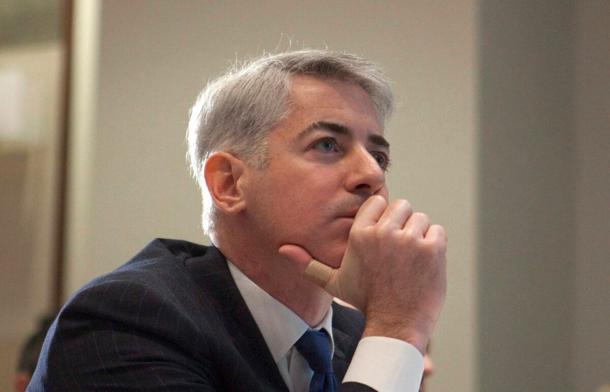 對沖基金大佬艾克曼（Bill Ackman）公開抨擊川普「對等關稅」帶來的影響，稱其為「錯誤且過度」，並呼籲暫停關稅 90天。 圖：達志影像／美聯社