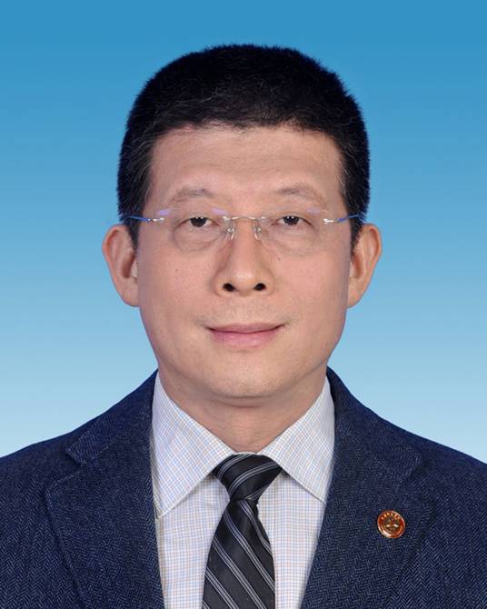 西北政法大學黨委書記趙萬東加強對師生的監控。
