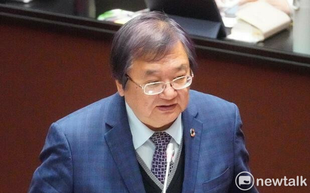 內閣改組遇阻礙？ 傳邱泰源拒辭衛福部長 周玉蔻怒斥：要造反嗎？