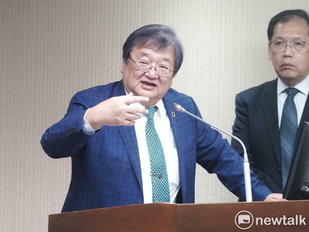 邱泰源支持對高風險施暴者實施電子監控，盼半年內提出家暴法修法草案，補強現行保護令不足之處。（圖為資料照） 圖：張良一/攝