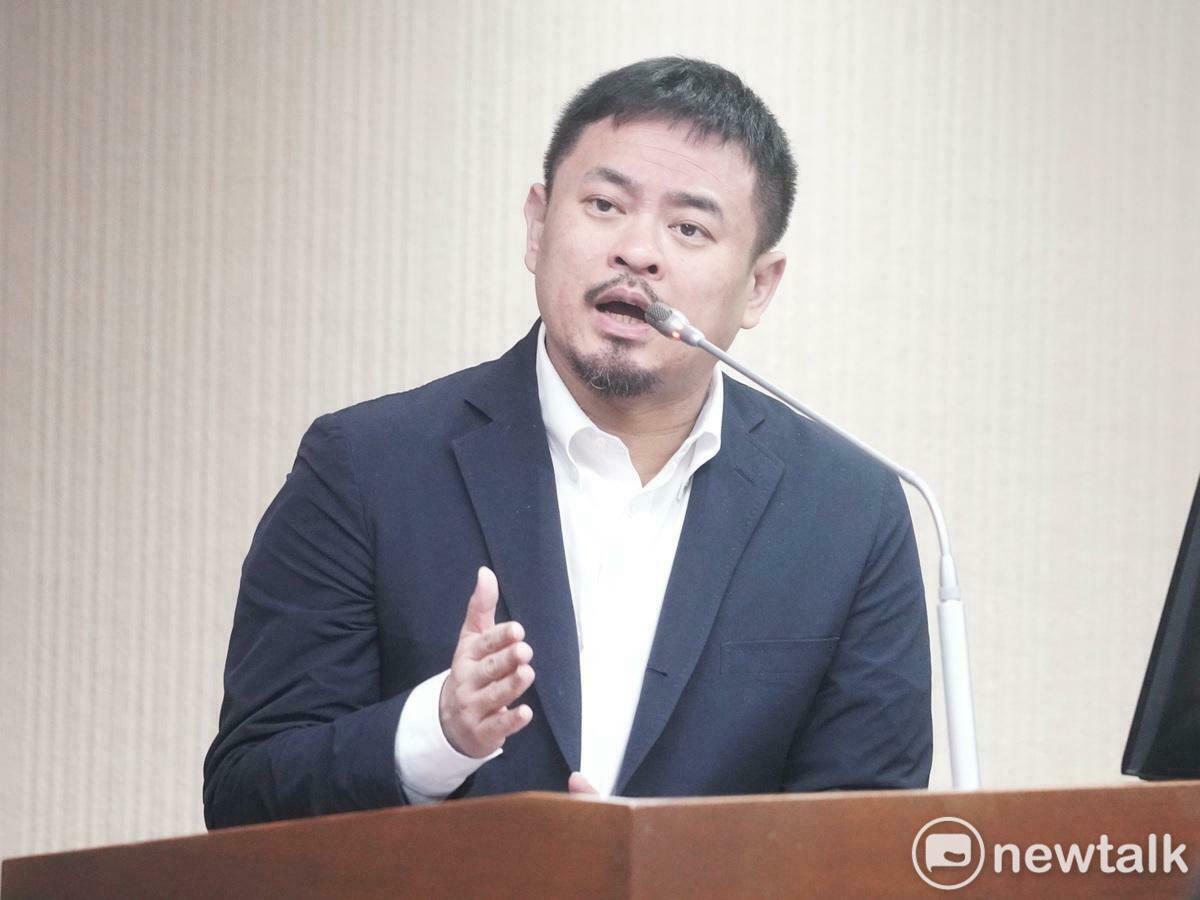 勞動部長洪申翰。 圖：張良一/攝