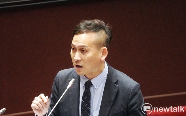 提案復活軍公教雙薪肥貓？ 葉元之給解釋
