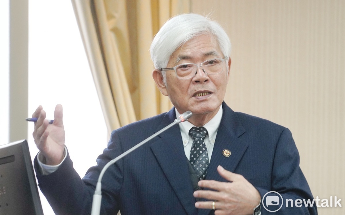 黃國昌受訪改會後因「擋到李進勇」 中選會澄清：純屬誤會