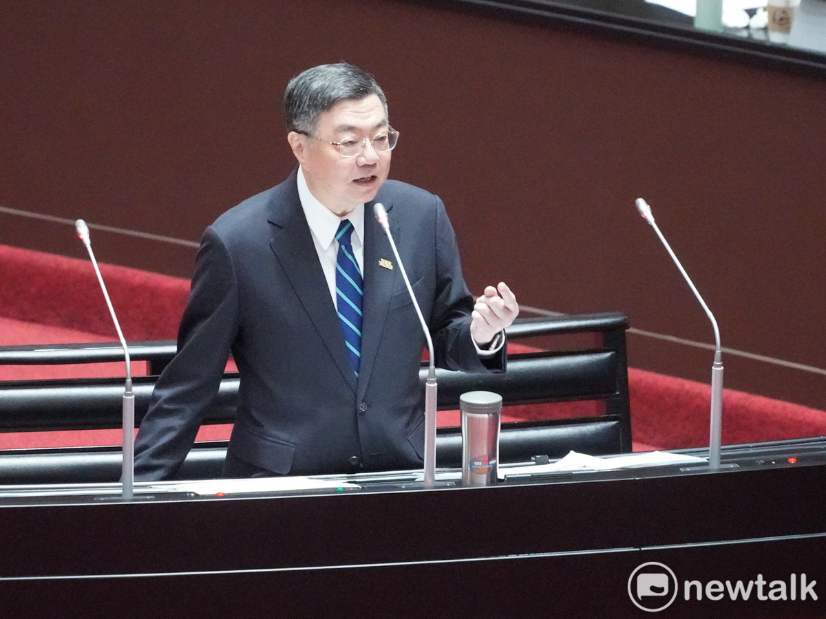 行政院長卓榮泰就「全額撥付114年度對地方政府之一般性補助款及原住民族地區基本設施維持費等相關事宜」到立法院院會進行專案報告並備質詢。 圖：張良一/攝