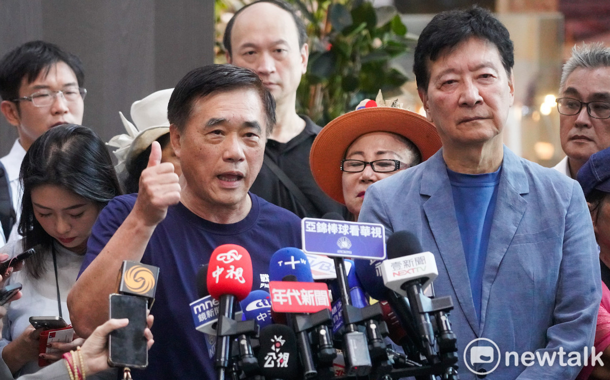 郝龍斌不出席黨主席辯論 《中天》：已緊急準備人形立牌