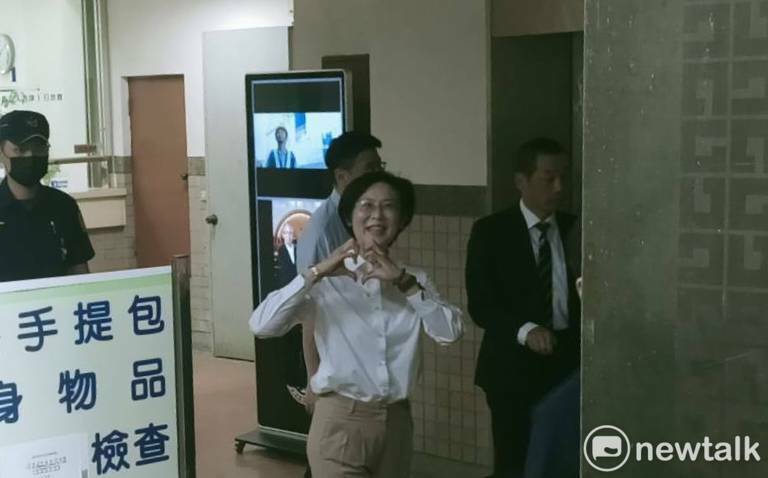 (影)快訊》涉詐助理費 林岱樺首出庭：清清白白 禁得起嚴苛檢驗