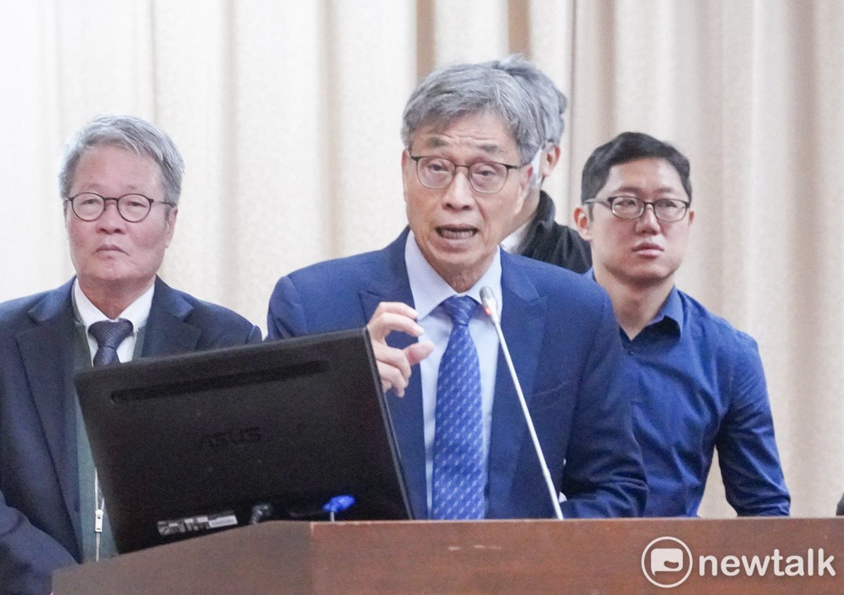 農業部長陳駿季今(27)日表示，未來若開放廚餘養豬，先要符合「加強監控、落實稽查、法令完備」3原則，且經過地方政府同意，大方向是禁用家戶廚餘，但開放事業廚餘養豬。 圖：張良一／攝（資料照）