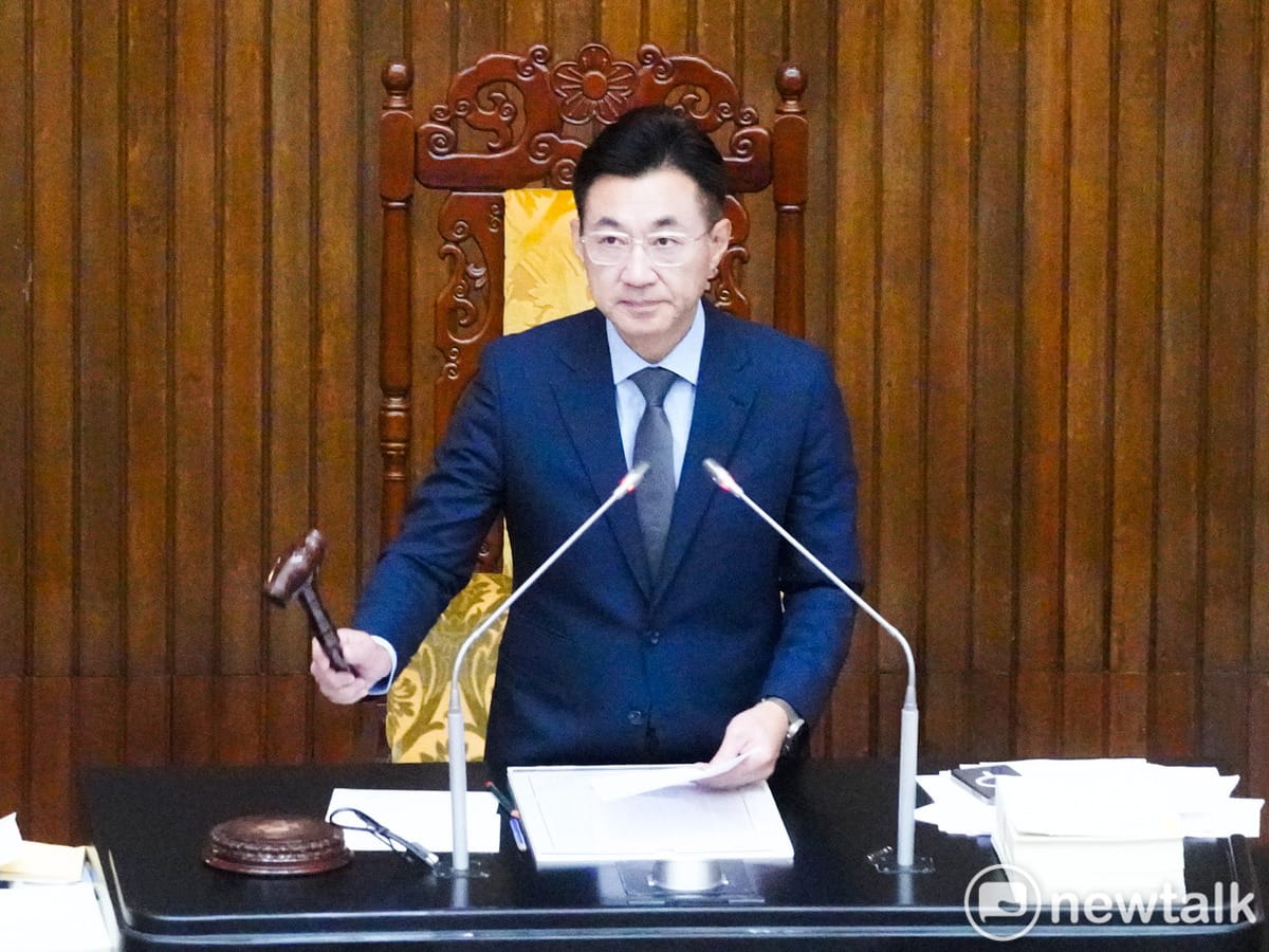 立法院副院長江啟臣今日主持立法院會，三讀通《電信管理法》、《氣象法》、《商港法》、《船舶法》等部分條文修正案。 圖：張良一/攝（資料照）