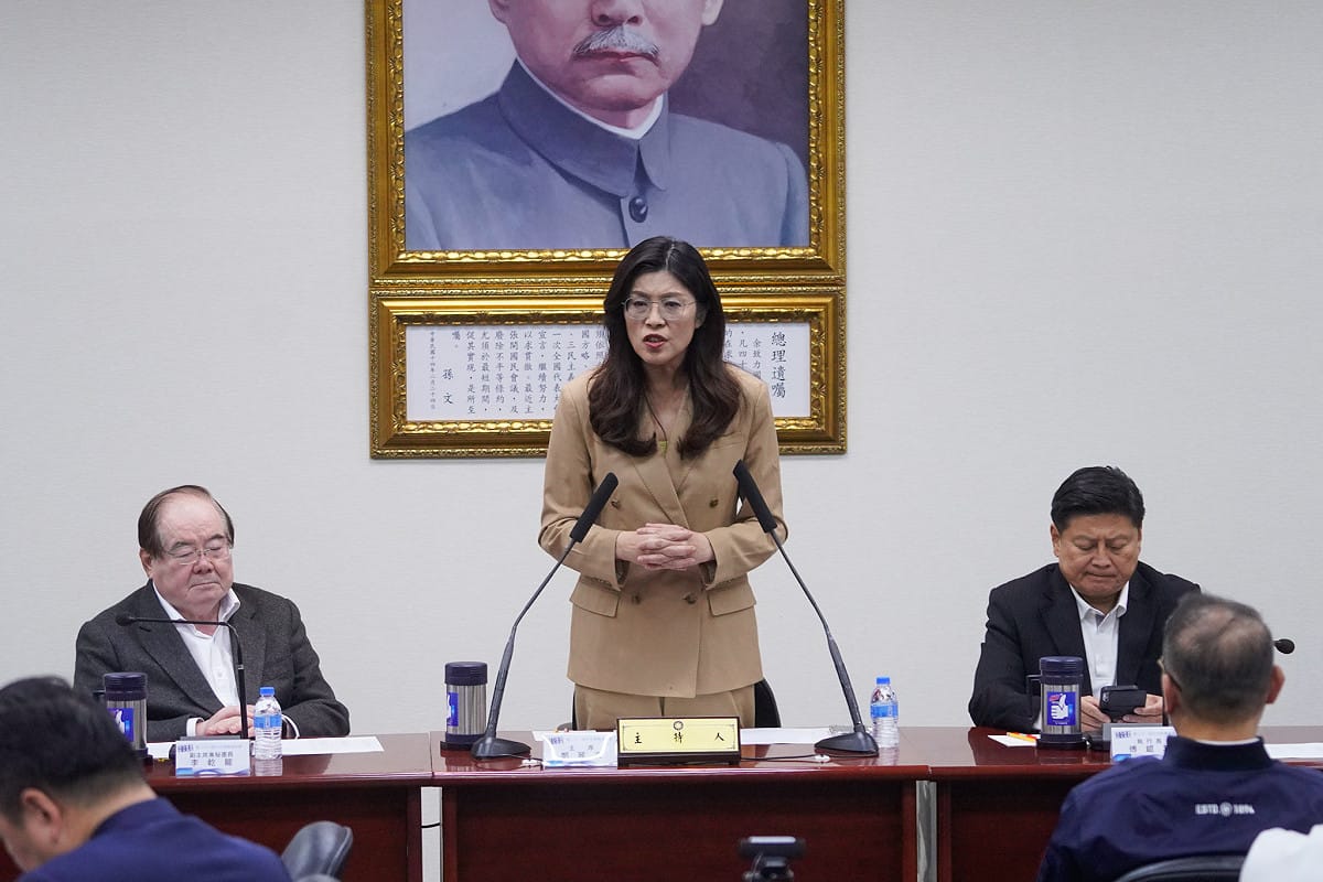 國民黨主席鄭麗文主持中常會時發表談話。 圖：張良一/攝