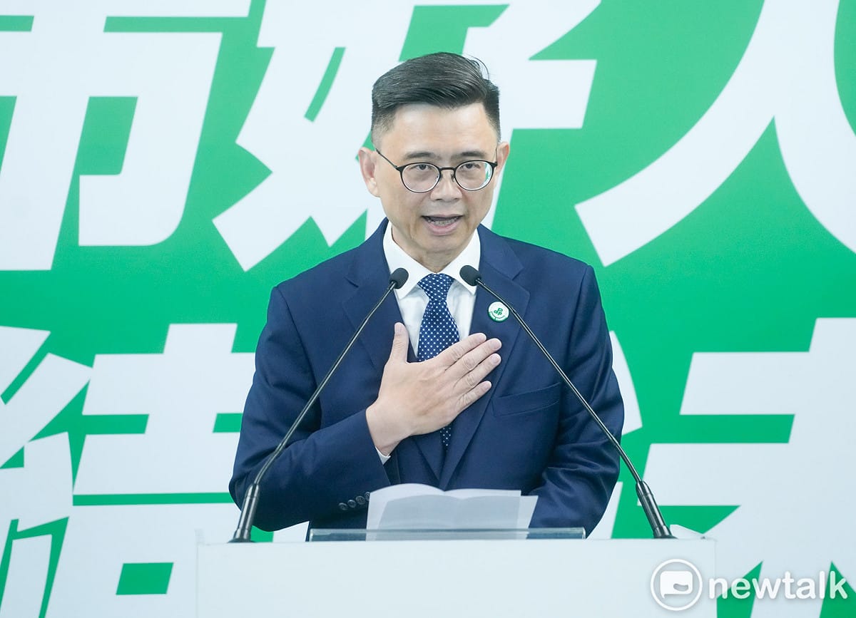賴瑞隆宣示將在陳其邁「緊緊緊」的基礎上，接棒發揮「穩穩穩」的節奏，持續帶領高雄向前。 圖：張良一/攝（資料照）