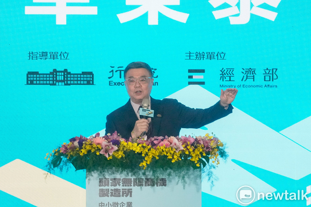 行政院長卓榮泰今（6）天出席「中小微企業多元振興發展計畫成果發表會」開幕典禮。 圖：張良一/攝
