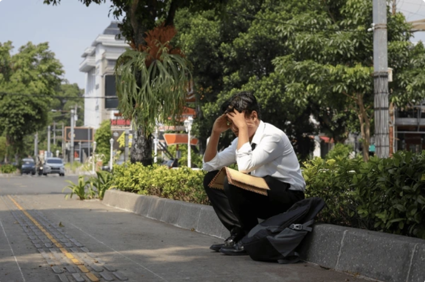 行政院主計總處今（25）日公布今年元月失業率為 3.29%，月減 0.01 個百分點，連續 5 個月下降，仍續創 26 年來同月最低；經季節調整後，元月失業率為 3.36％，與上月持平。 圖：Shutterstock（失業示意圖）