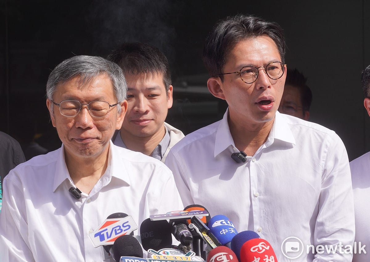民眾黨創黨主席柯文哲、黨主席黃國昌。 圖：張良一/攝（資料照）