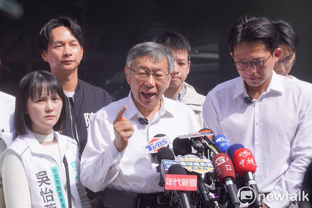 民眾黨創黨主席柯文哲出席民眾黨2026開工團拜後受訪，他對於李貞秀擔任立委被卓內閣質疑時，神情顯得相當激動。 圖：張良一/攝