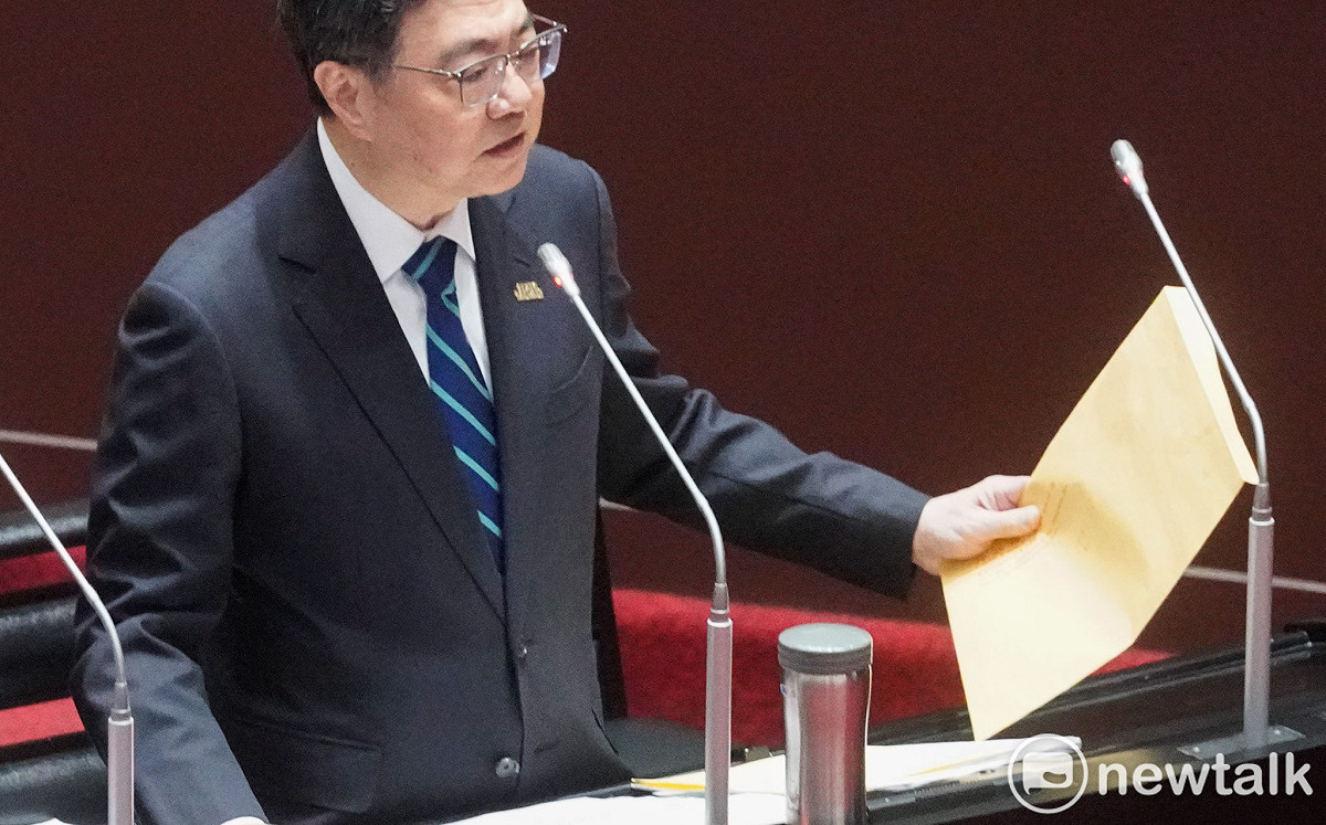 卓揆赴日遭在野砲轟 律師舉這些人例子開嗆：說閣揆不能進松指部都是白痴！