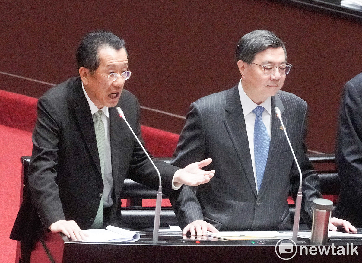 行政院長卓榮泰、國防部長顧立雄在立院院會總質詢備詢。 資料照片：張良一/攝
