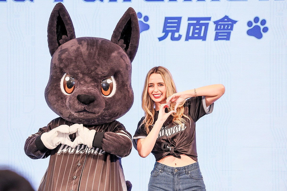 中職聯盟今（7）日舉辦「Hanna Fairchild X CPBL 歐告見面會」，讓 Hanna 能近距離與歐告互動，並在現場與球迷朋友分享來台心得。 圖：CPBL／提供