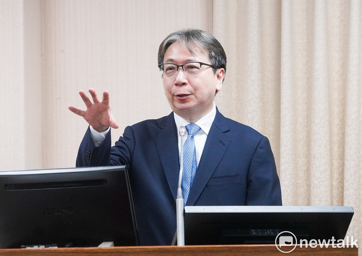國安局長蔡明彥在立院外交及國防委員會備詢。 圖：張良一／攝（資料照）