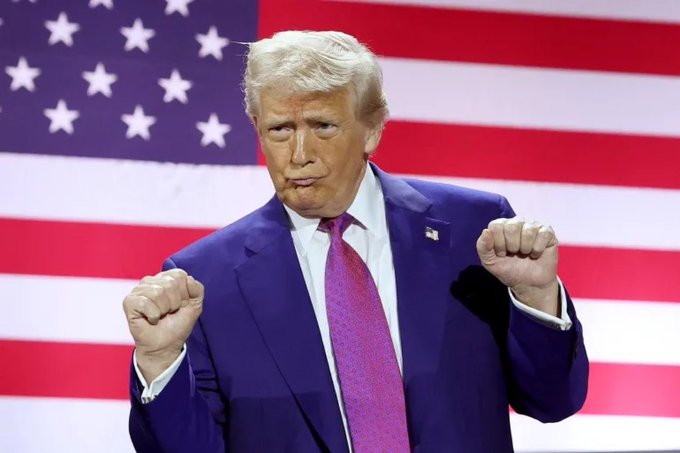《CNN》認為，川普此次演說除了可能再次聚焦 2020 年選舉爭議，也將受到外界檢視其是否提出新的證據，或進一步說明政府未來在選舉制度與期中選舉上的政策方向。 圖：翻攝自 X @AlertaNews24
