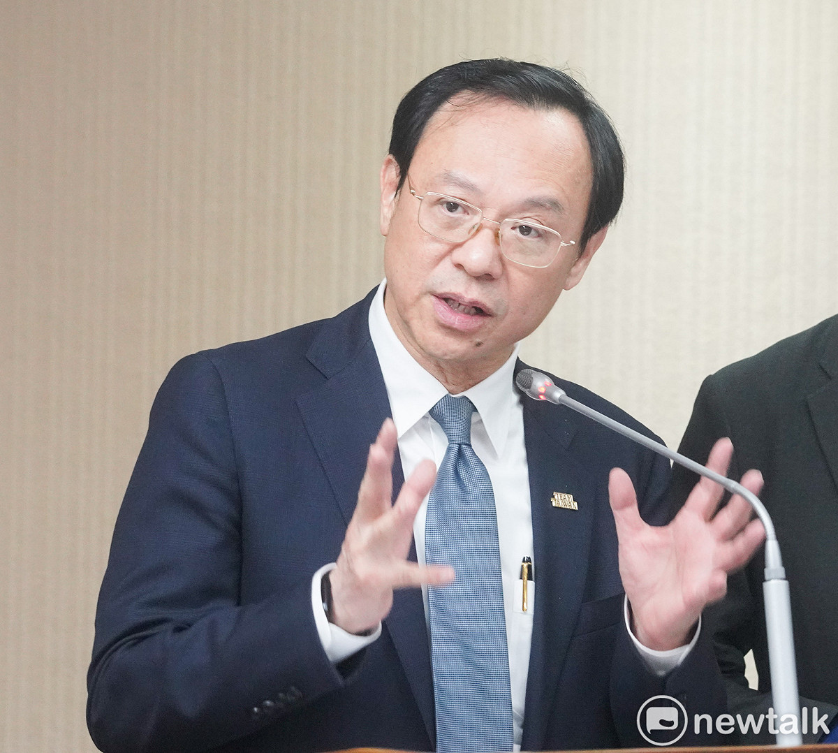台大急診塞床遭疑存在「挑菜」文化，衛福部長石崇良坦言無法完全否認，將與院方研議制度化改善。 圖：張良一/攝(資料照)