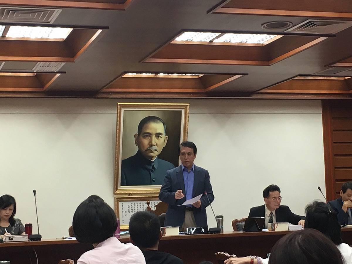 108年高中國文課綱文白爭議剛平息，教育部長潘文忠在爭議期間沒有面見藍營委員，又起爭議口水。 圖:黃韋銓／攝
