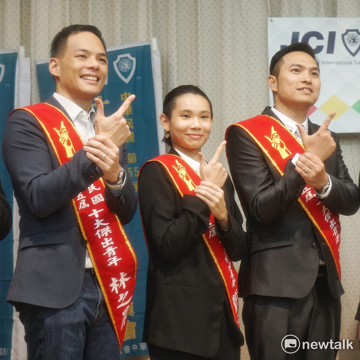 戴資穎(中)獲選十傑。 圖：張良一/攝