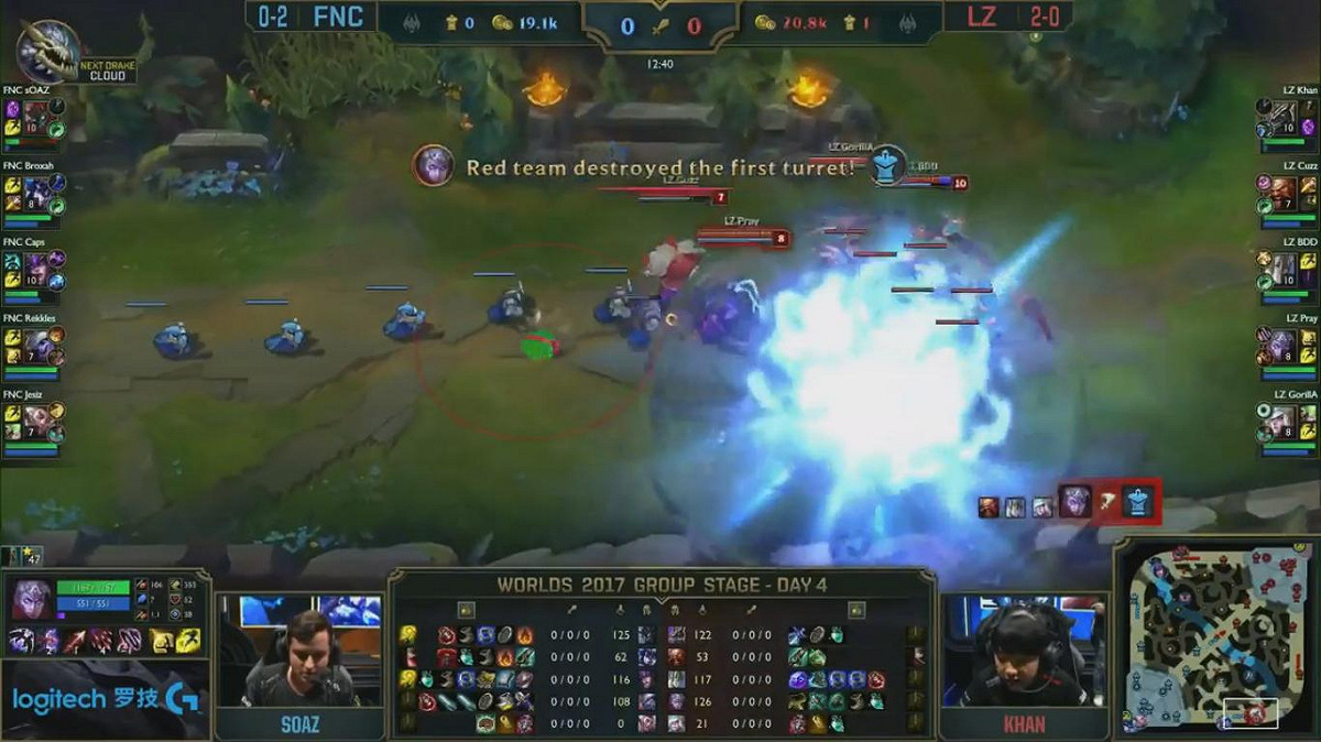 12分末，LZ成功磨掉下路外塔取得首塔優勢。 圖：翻攝自 LoL Esports YouTube
