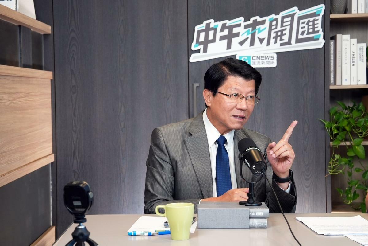 謝龍介15日上《CNEWS匯流新聞網》政論live直播節目《中午來開匯》接受資深媒體人黃光芹專訪。 圖：《CNEWS匯流新聞網》／提供