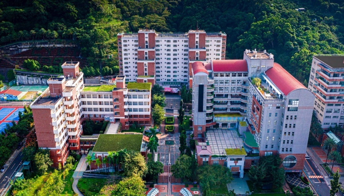 台中朝陽科大發生李姓男學生墜樓案，校方表示遺憾。 圖：取自學校官網