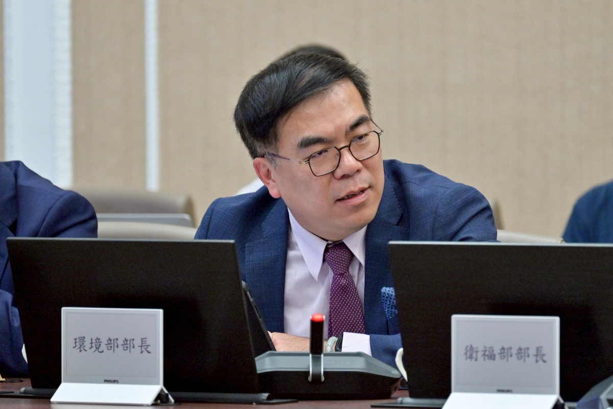 環境部長彭啟明回應，發芽馬鈴薯算農業廢棄物，可做成生質能或堆肥，最差才會送到焚化爐。 圖：行政院／提供（資料照）