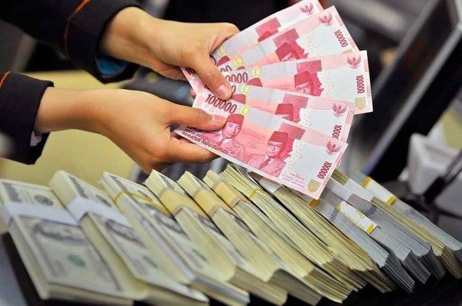 印尼政府則在 17 日宣布，將追加 30 兆印尼盾（約新台幣 554 億元），擴大針對低收入家庭的現金補助計畫。 圖：翻攝自Ｘ／@yh_daily