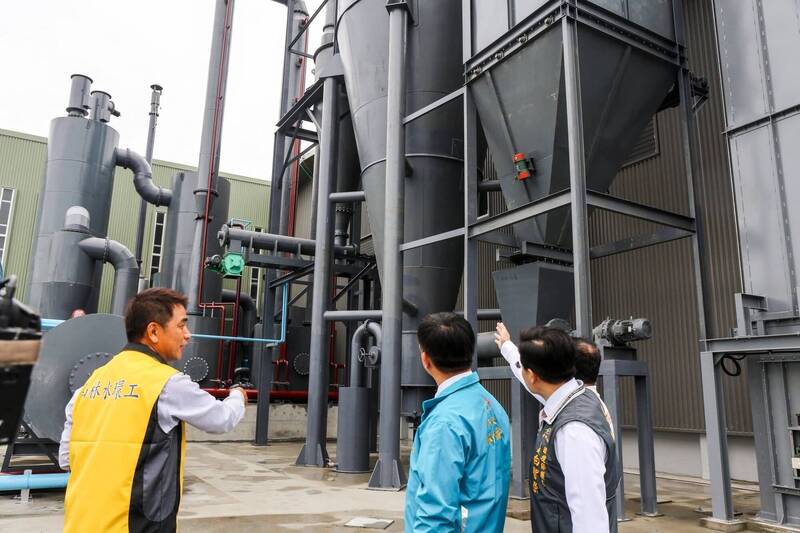 卓冠廷表示，林佳龍任內提出廚餘解方，包括文山焚化爐升級、外埔生質園區二期（圖）等建設，痛批「盧秀燕出包老是跟他擋林佳龍建設有關」。 圖：翻攝林佳龍臉書（資料照）