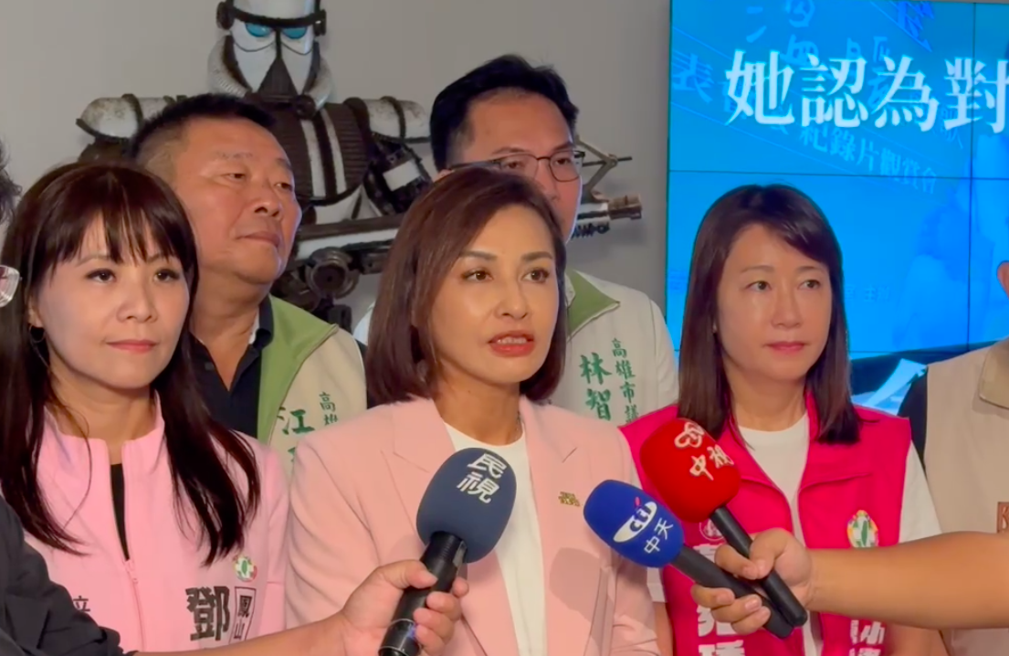 民進黨立委邱議瑩今日回應掌摑羅智強事件宣判，坦承行為失當，會謹慎反省。 圖：翻攝自讀者提供影片