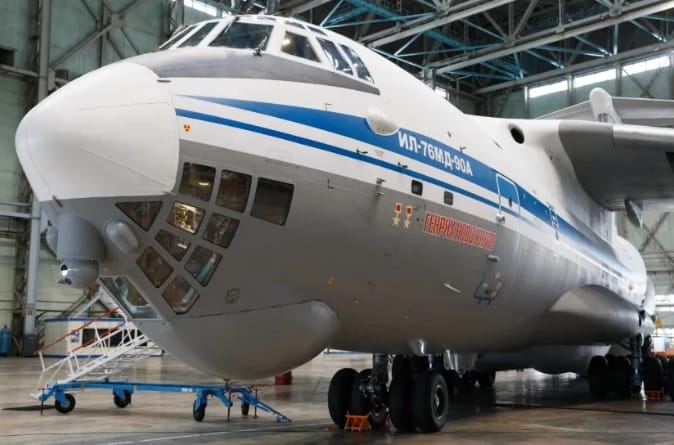 俄羅斯伊爾-76 運輸機先前曾在美軍封鎖委內瑞拉海岸時，載運物資武器飛抵委國表態力挺。(示意圖) 圖 : 翻攝自環球時報