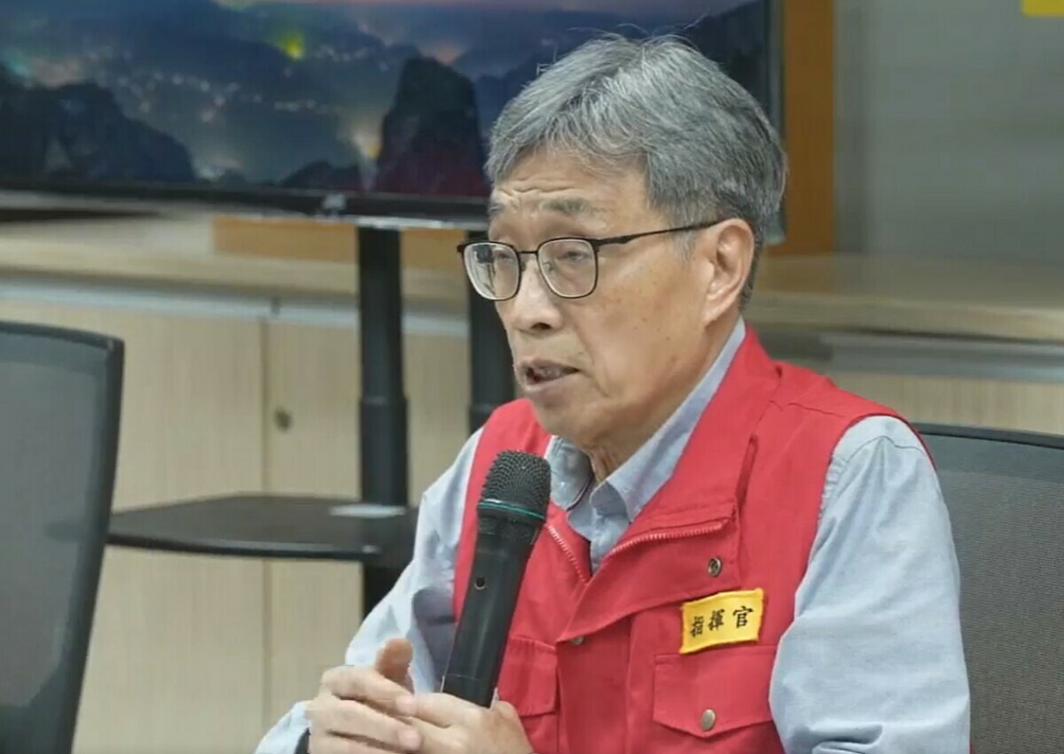 陳駿季表示，第1輪疫調確認案發場外其他關聯場都無異狀，但仍有盲點待釐清。 圖：翻攝自防檢署直播