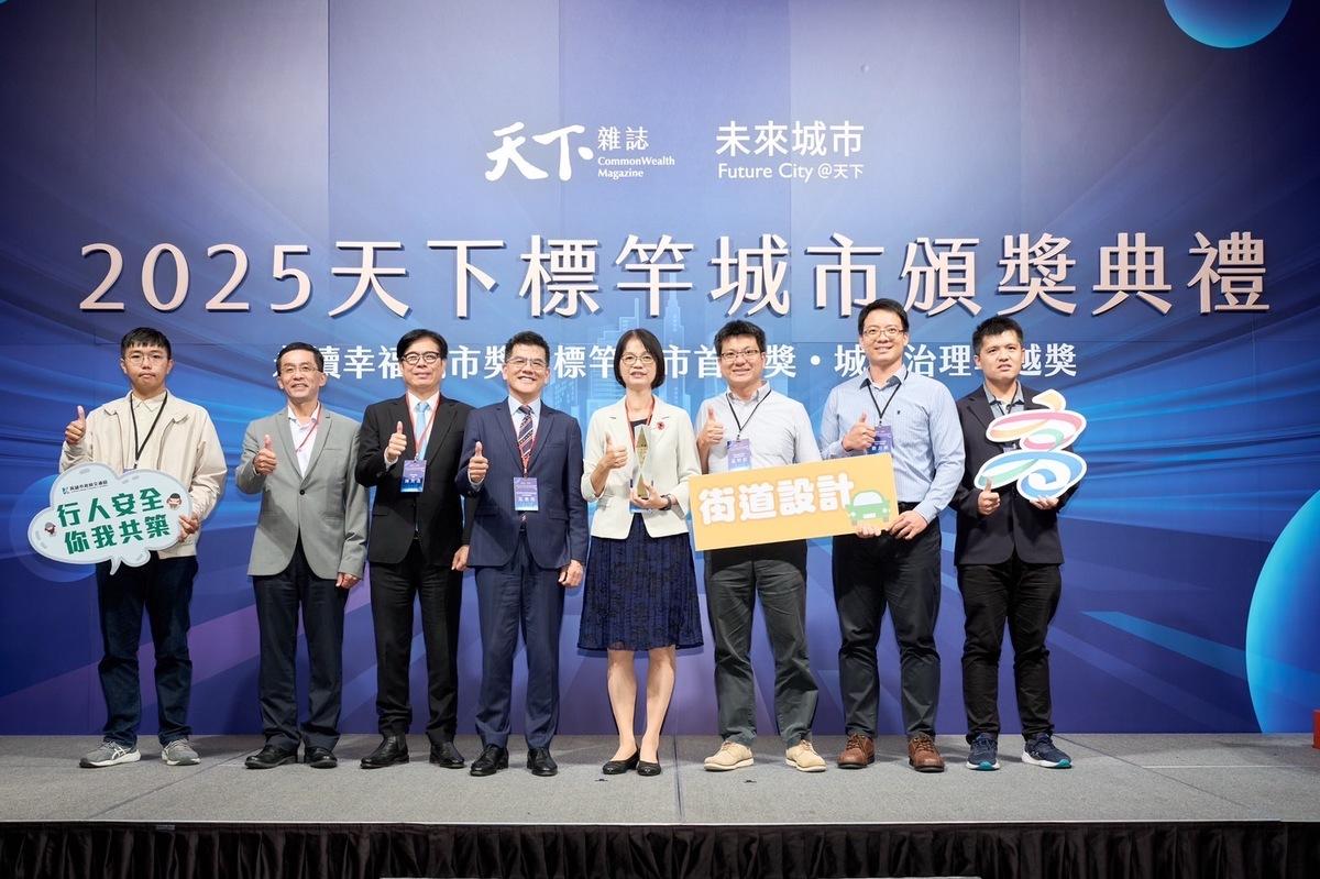 高市交通局以「標線創造，人行有感」奪得首獎。 圖：高雄市政府/提供