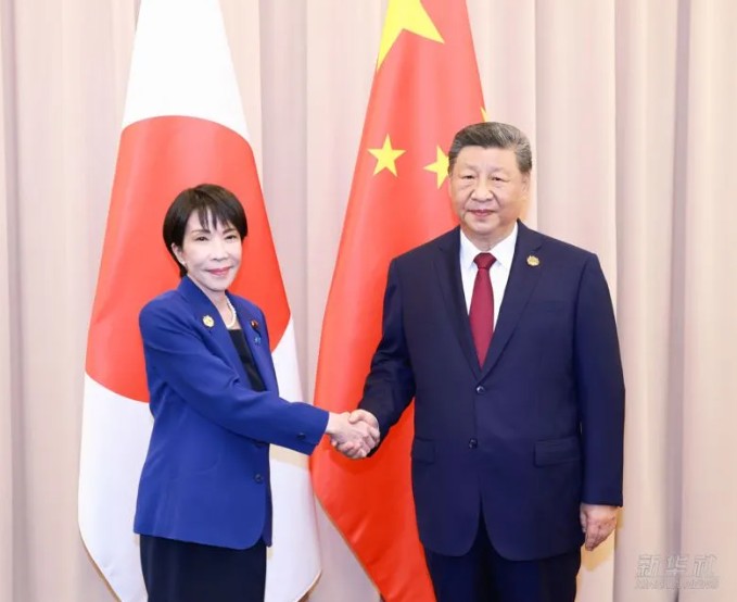 日本首相高市早苗10月31日與中國領導人習近平進行首次面對面會談。 圖：翻攝新華社