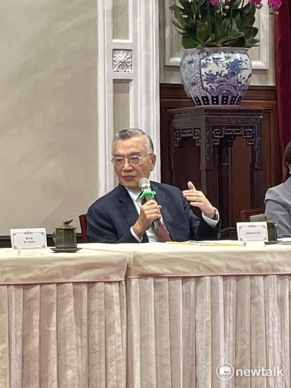 林信義說，高市早苗非常關注台海和平 圖：高逸帆／攝